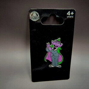 Sesame Street Place Classic Collection Von Count Vampire Pinback Pin